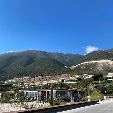 Vila75 * Himare